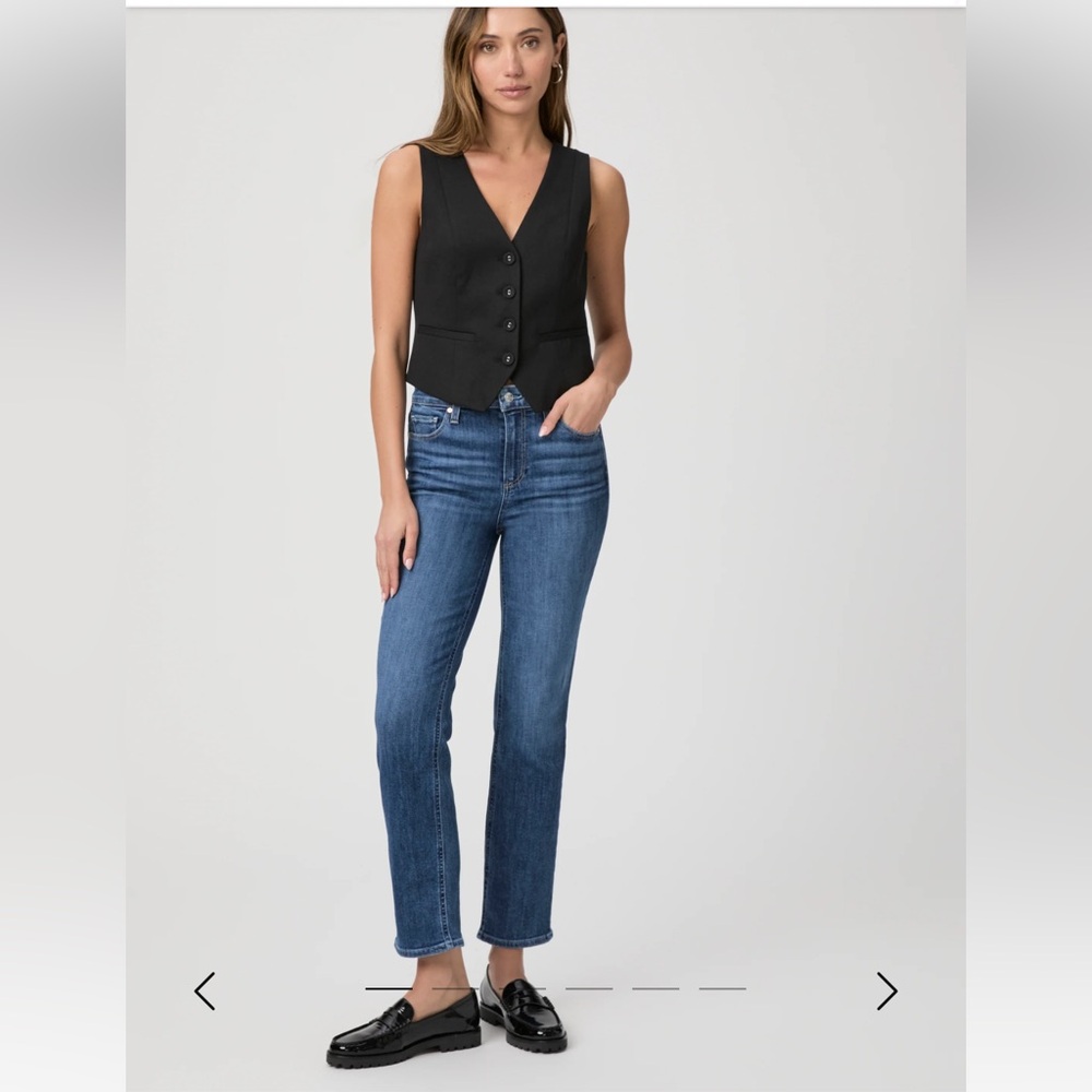 Paige Denim Cindy high rise straight ankle raw hem in size 26. New w/tags.